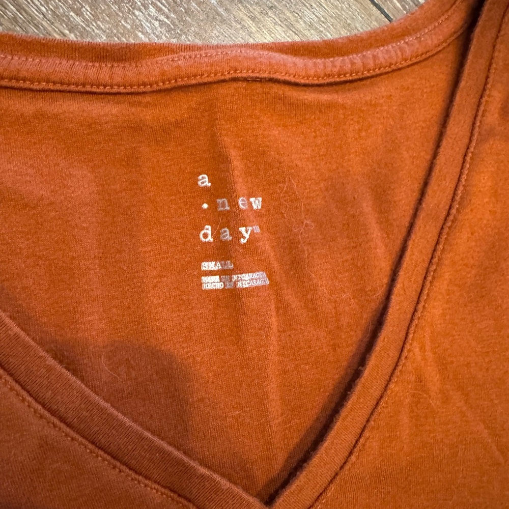 A New Day Women's Rust V-Neck Top - Picture 3 of 3